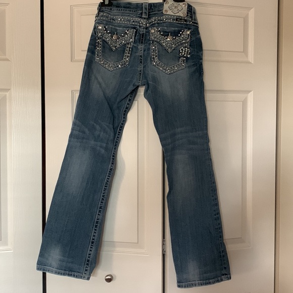 Miss Me Jeans - Picture 3 of 8